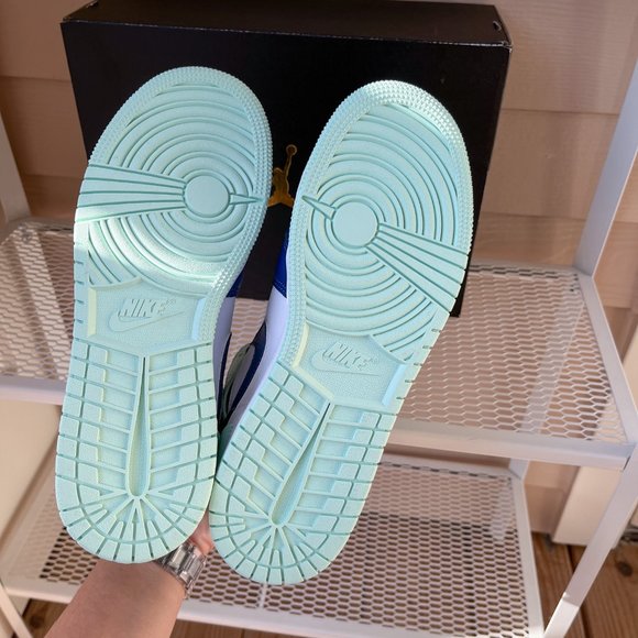 Nike Jordan 1 Navy Blue - Picture 9 of 16